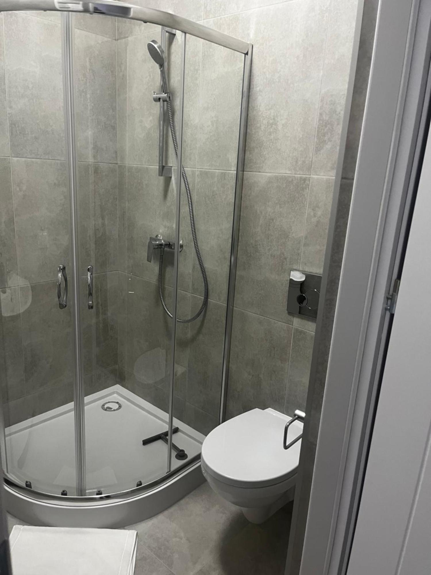 Apartamenty Dbrw Jezyce Poznan Bagian luar foto