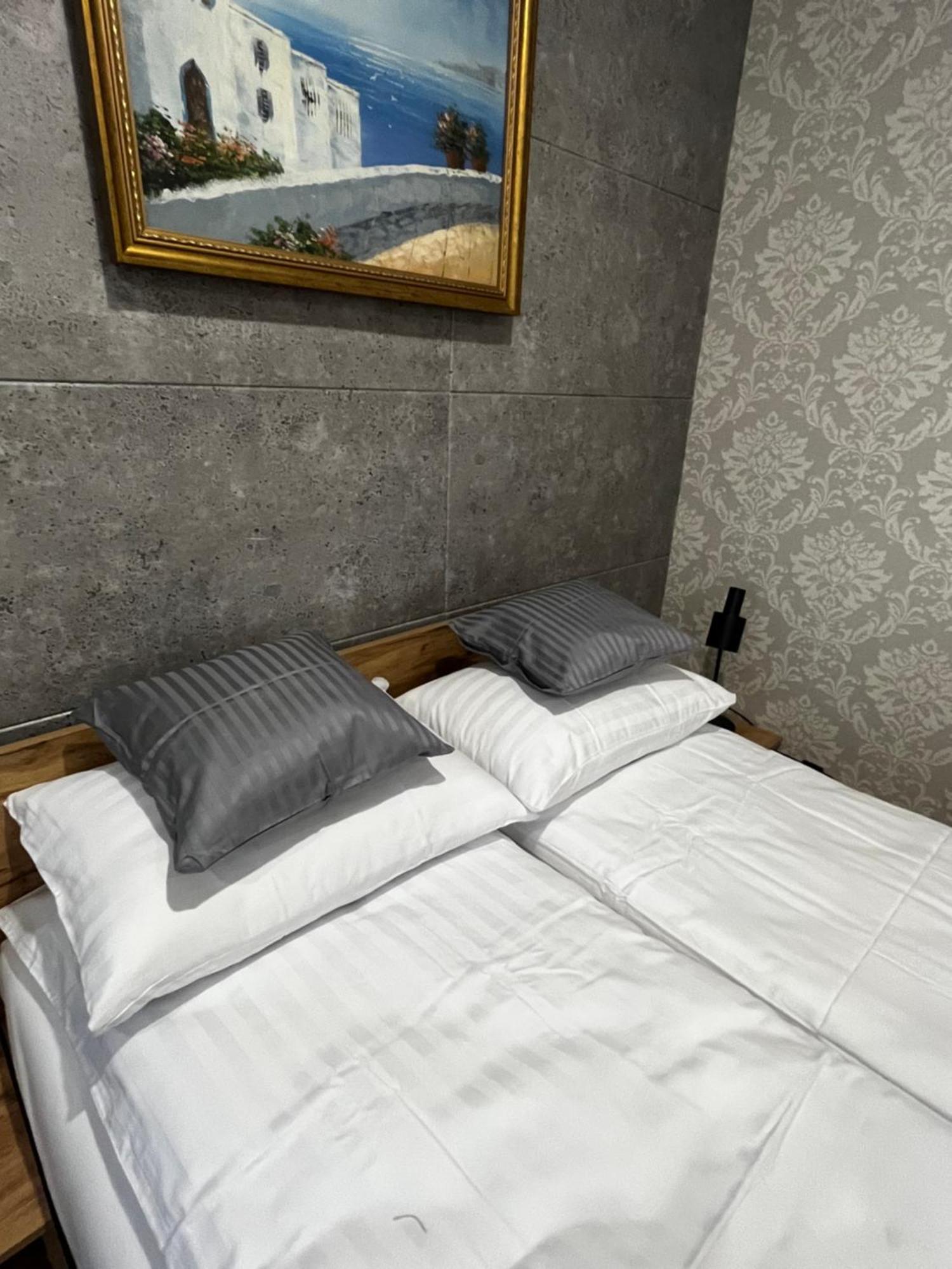 Apartamenty Dbrw Jezyce Poznan Bagian luar foto